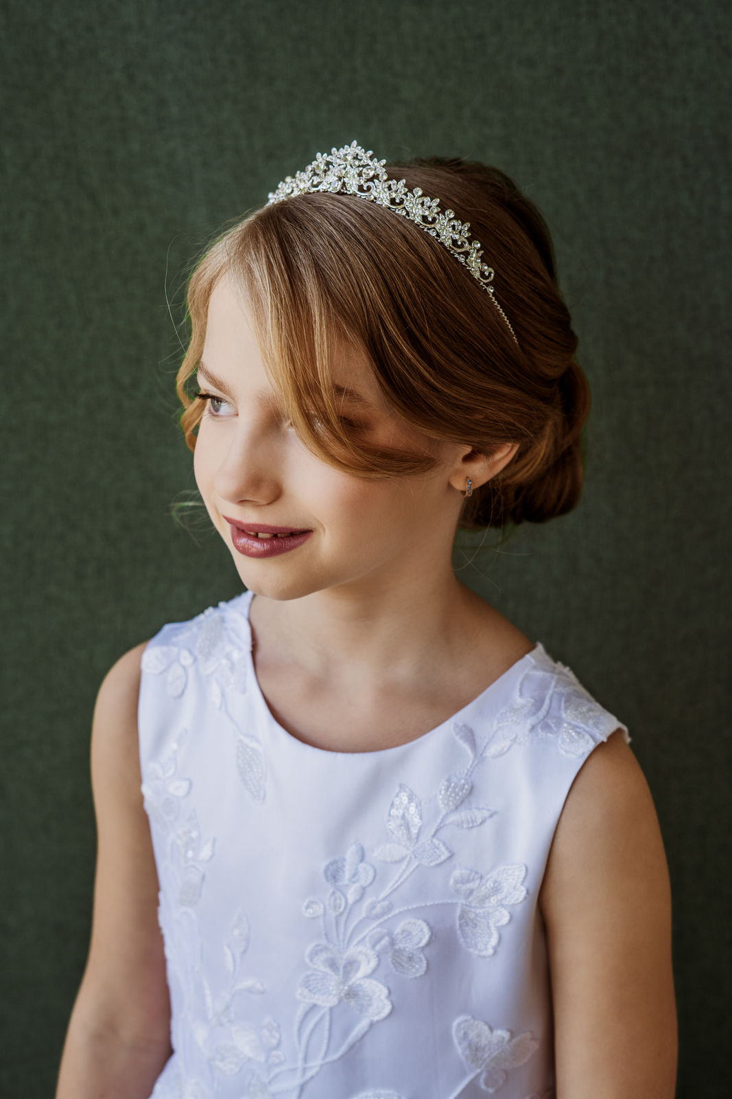 26056 - TIARA